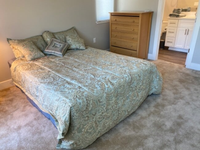 Photo - 1814 Solons Alley