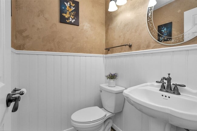 Photo - 106 N Rushwing Cir