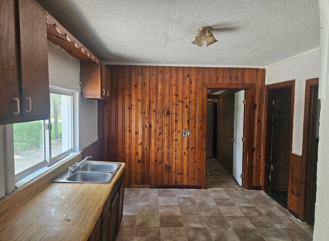 Photo - 316 Columbus St