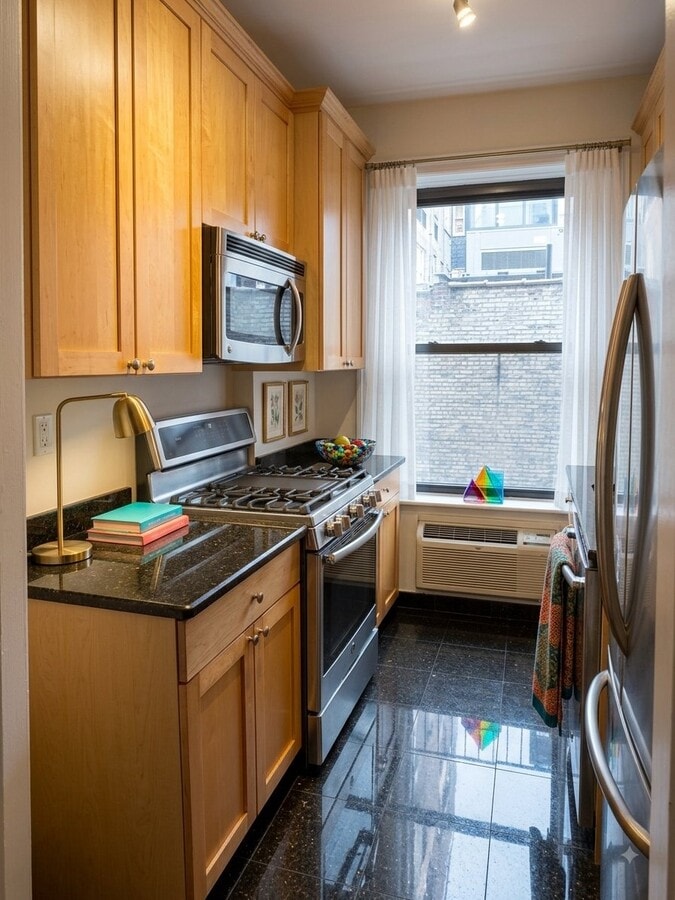 Photo - 111 E 80th St Unidad 6D
