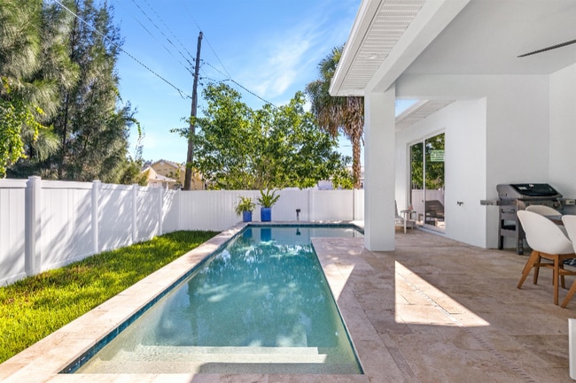 Photo - 767 110th Ave N