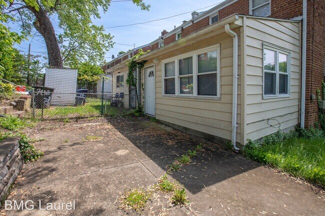 Photo - 2 br, 2 bath House - 700 Burns St SE