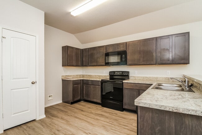 Photo - 10362 Clearwater Wy