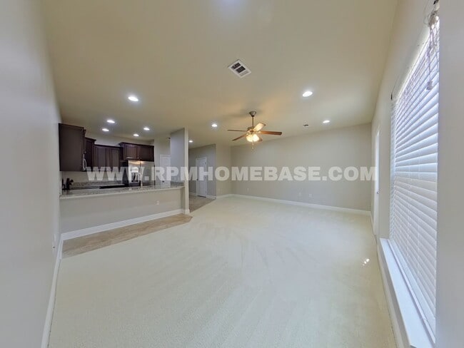 Photo - Charming Rental Townhome in Reserve Pointe...