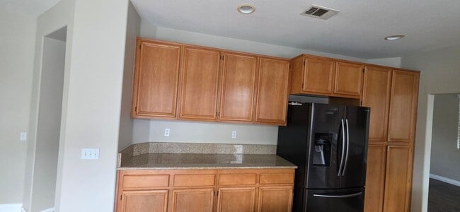 Photo - Large 6bed 4bath San Jacinto Beauty!