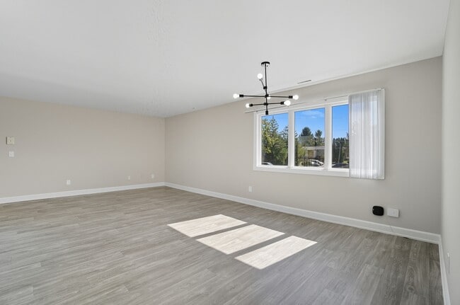 Coventry Court Townhomes