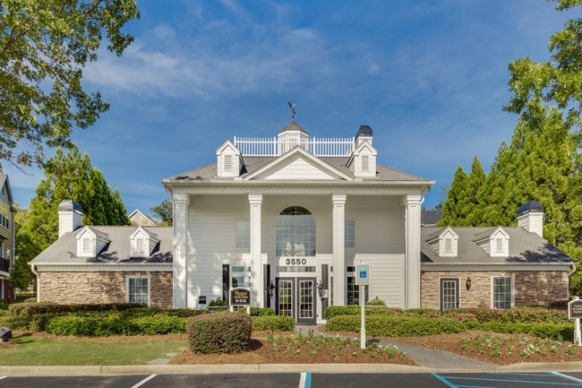 Building Photo - Crowne at Grandview Rental