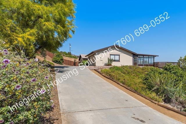 Photo - 945 Pinon St