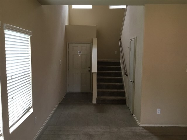 Photo - 2802 Wisner Cir