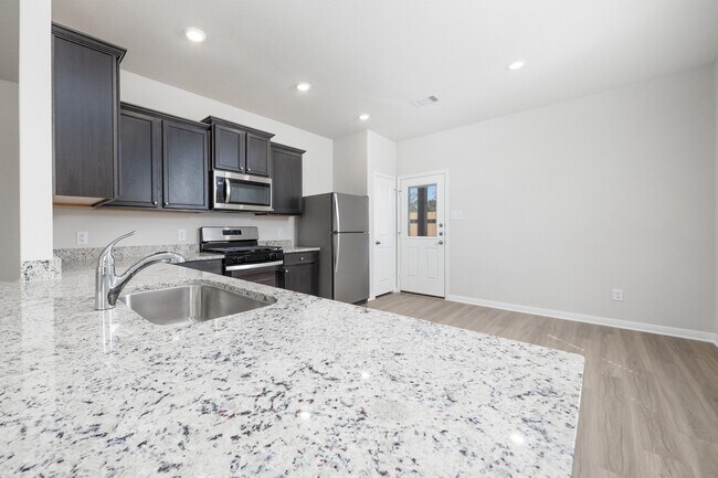 Photo - 15479 Maple Ter Dr