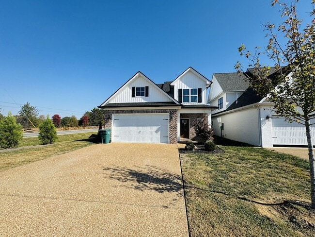 Building Photo - 415 Maple Hill Rd