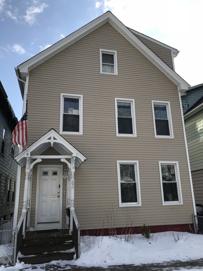 Photo - 63 Mechanic St Unit 2