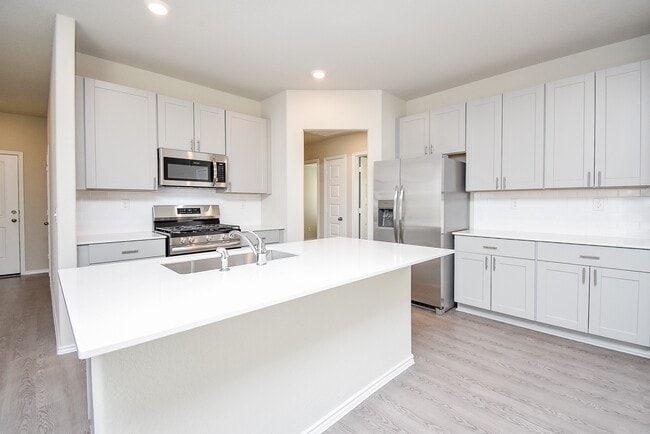 Photo - 8006 Camphor Ct