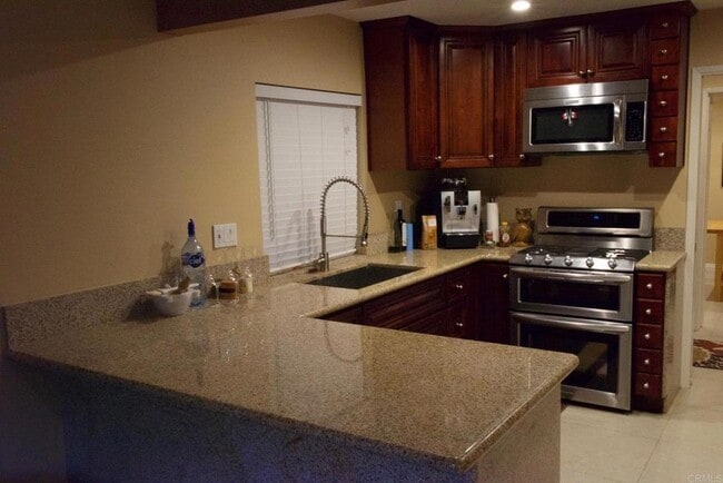 Photo - 411 Windjammer Cir