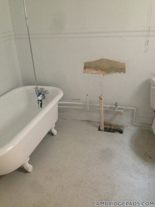 Photo - 14 Centre St Unidad 8