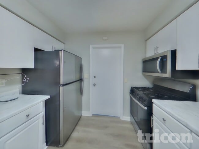 Photo - 1332 W Hartley Cir