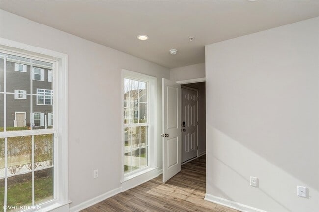 Photo - 210 Gress Rd