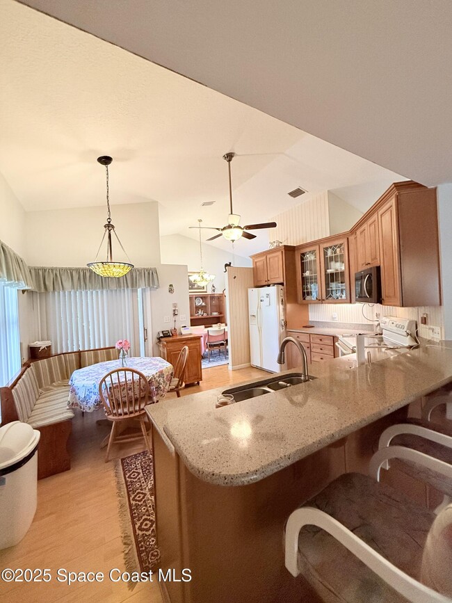 Photo - 106 Delvalle St