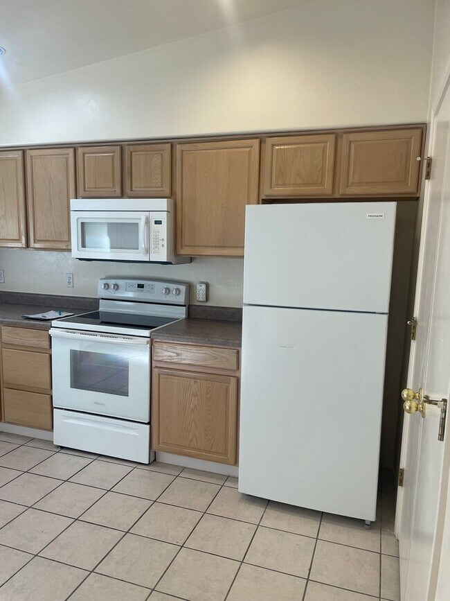 Photo - 3673 S Camino Seco Unit 1
