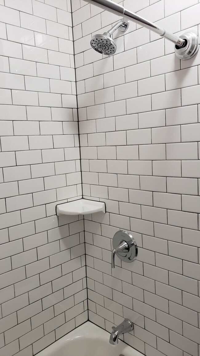 Photo - 5448 Rhodes Ave Unidad 5448A