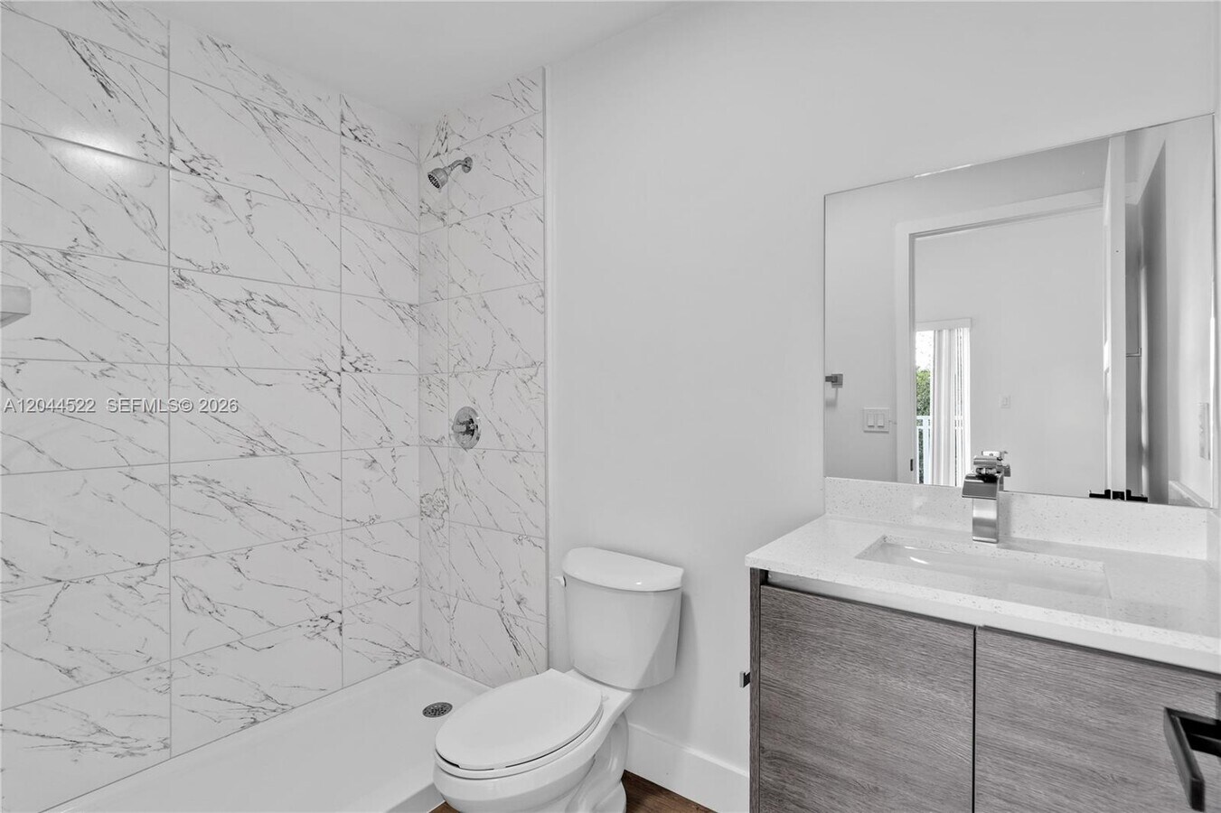 Photo - 1021 NW 1st St Unidad 204