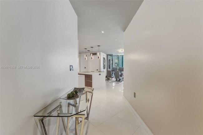 Photo - 851 NE 1st Ave Unit 4303