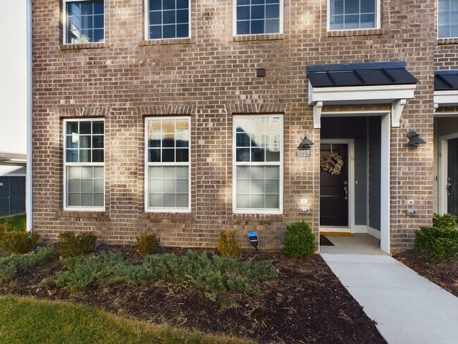 Photo - 8121 Wistar Creek Mews