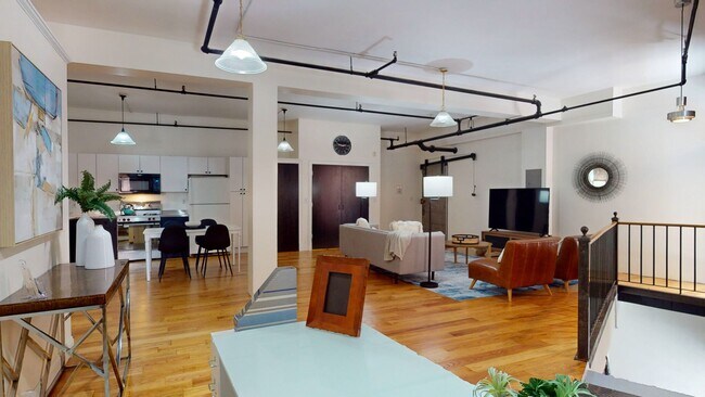 Photo - Prime location to experience Boston's dyna...