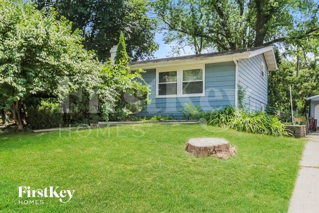 Photo - 905 Garfield Dr