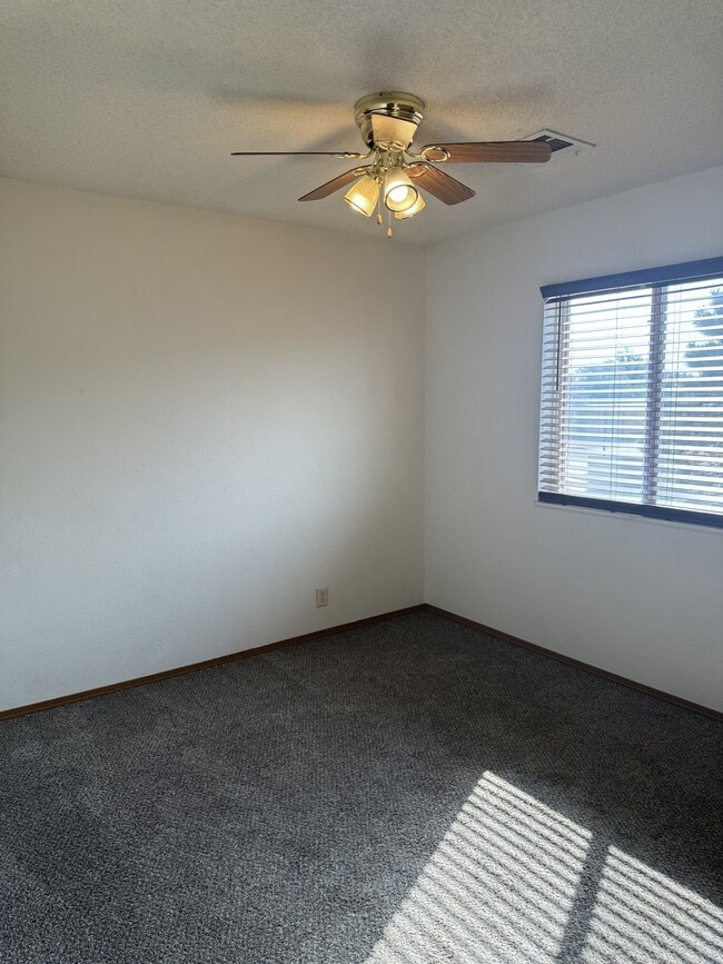 Photo - 333 S Tyler Rd