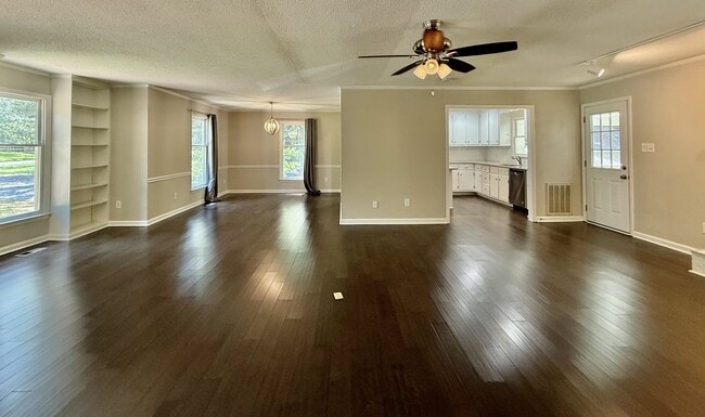 Photo - 3129 Marywood Dr