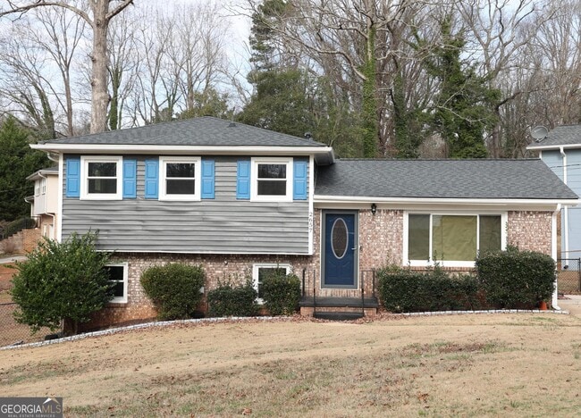 Building Photo - 2657 Crestdale Cir SE