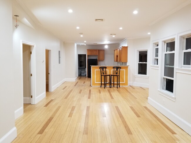 Photo - 9 Landor Rd Unit 3