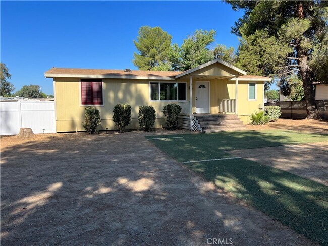 Building Photo - 30675 Old Windmill Rd Rental