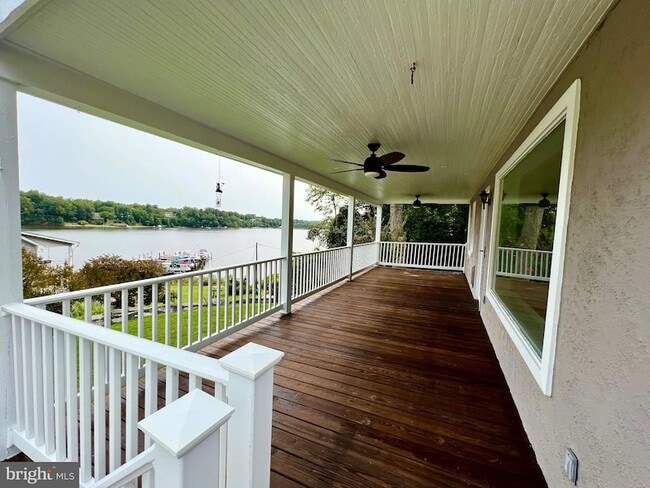 Photo - 504 Walnut Dr