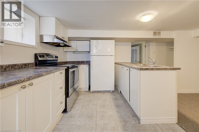 Photo - 125 Margaret Ave