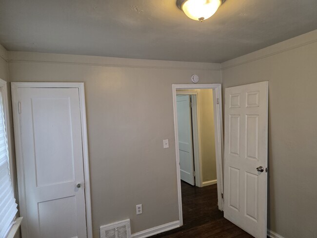 Photo - 9080 Stout St