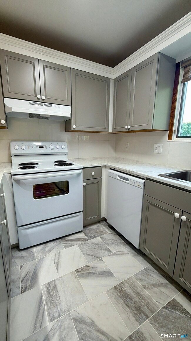 Photo - 25 Cottage St Unit 202