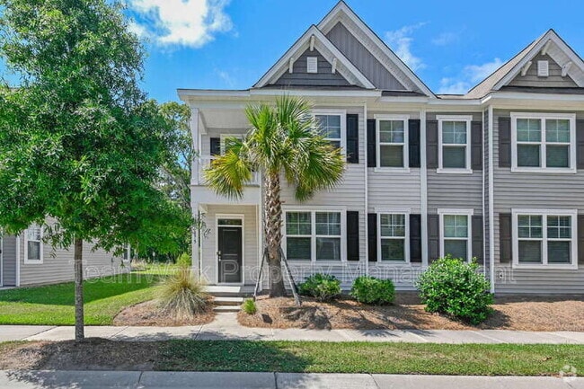 Building Photo - 1875 Towne St Rental