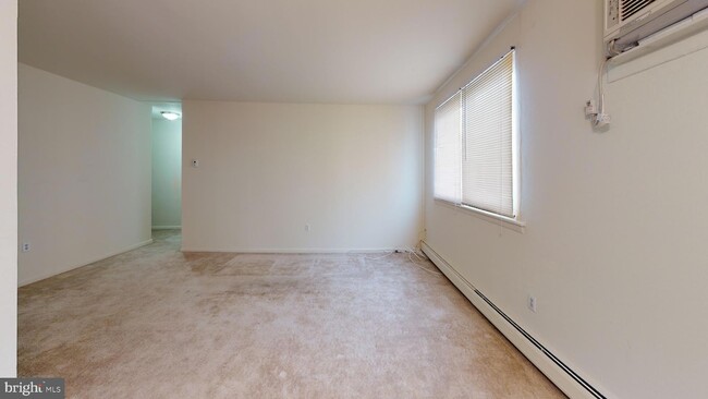 Photo - 910 Fox Chase Rd Unidad 18