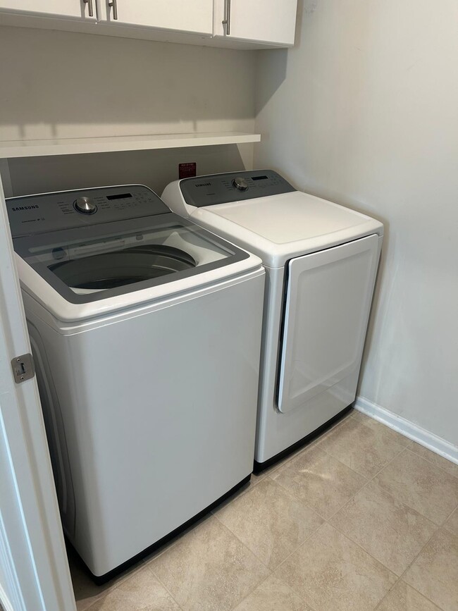 Photo - 7636 Chesham Ct