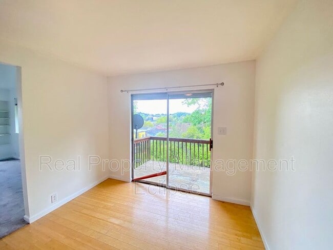 Photo - 4051 Letitia Ave S Unit B