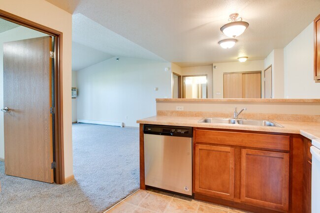 Waterstone Apartments