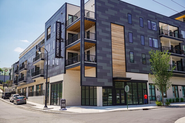 Photo - Standard Assembly