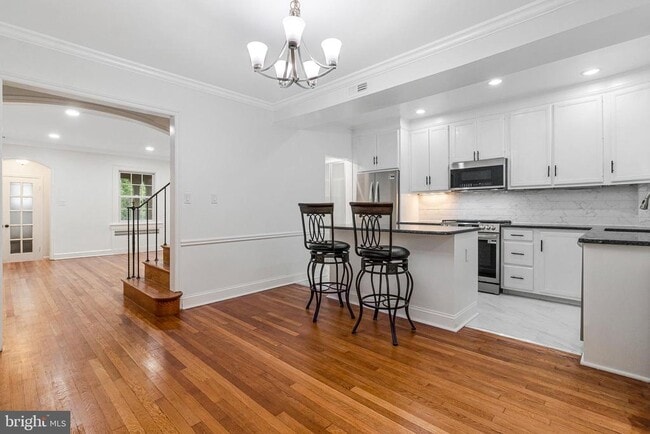 Photo - 4414 Volta Pl NW