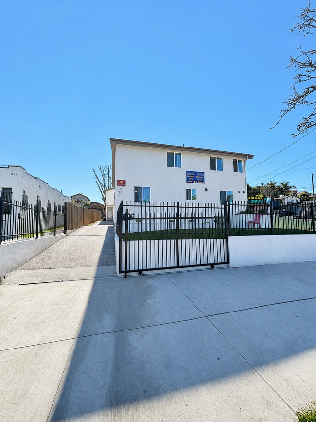 Building Photo - 1612 N Soto St