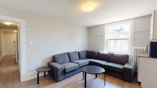 Photo - Carlyle Apartments