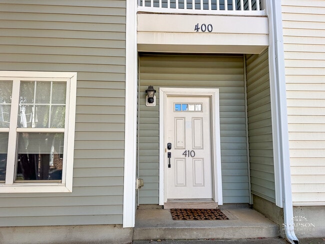 Photo - 410 E 16th St