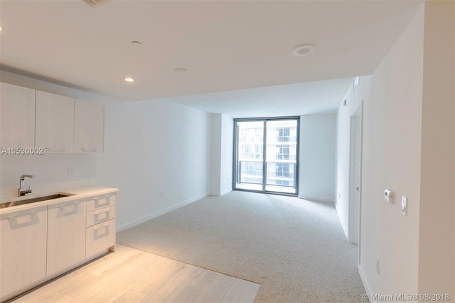 Photo - 45 SW 9th St