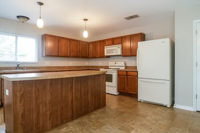 Photo - 645 Maya Susan Loop